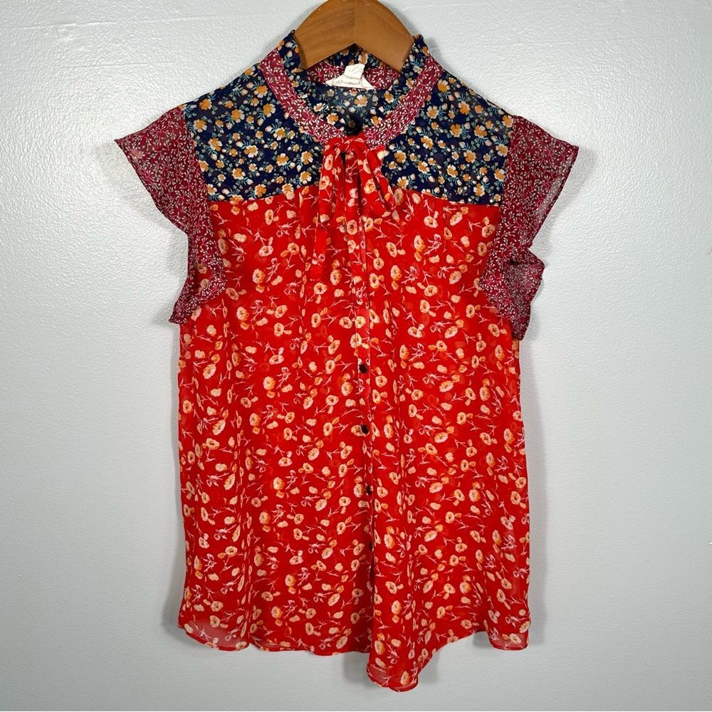 Sandy & Sid Red Floral See-Through Lightweight Sleeveless Blouse Size Small
